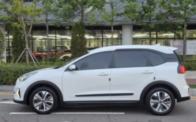 인천중고차인천 니로 플러스 EV 어스 매물 사진 14 - 2022/09 157,194km
